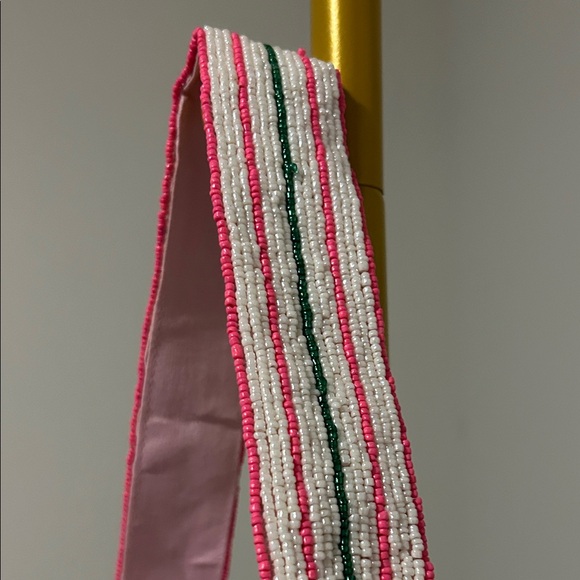 Francesca's Collections Pink Floral Embroidered Shoulder Bag - Picture 3 of 5